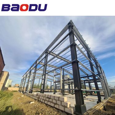 Galvanisation à chaud Stockage modulaire en acier Conçu pour une durabilité imperméable Industrie Préfabriqué Residentiel Commercial Structure en acier Construction scolaire préfabriquée